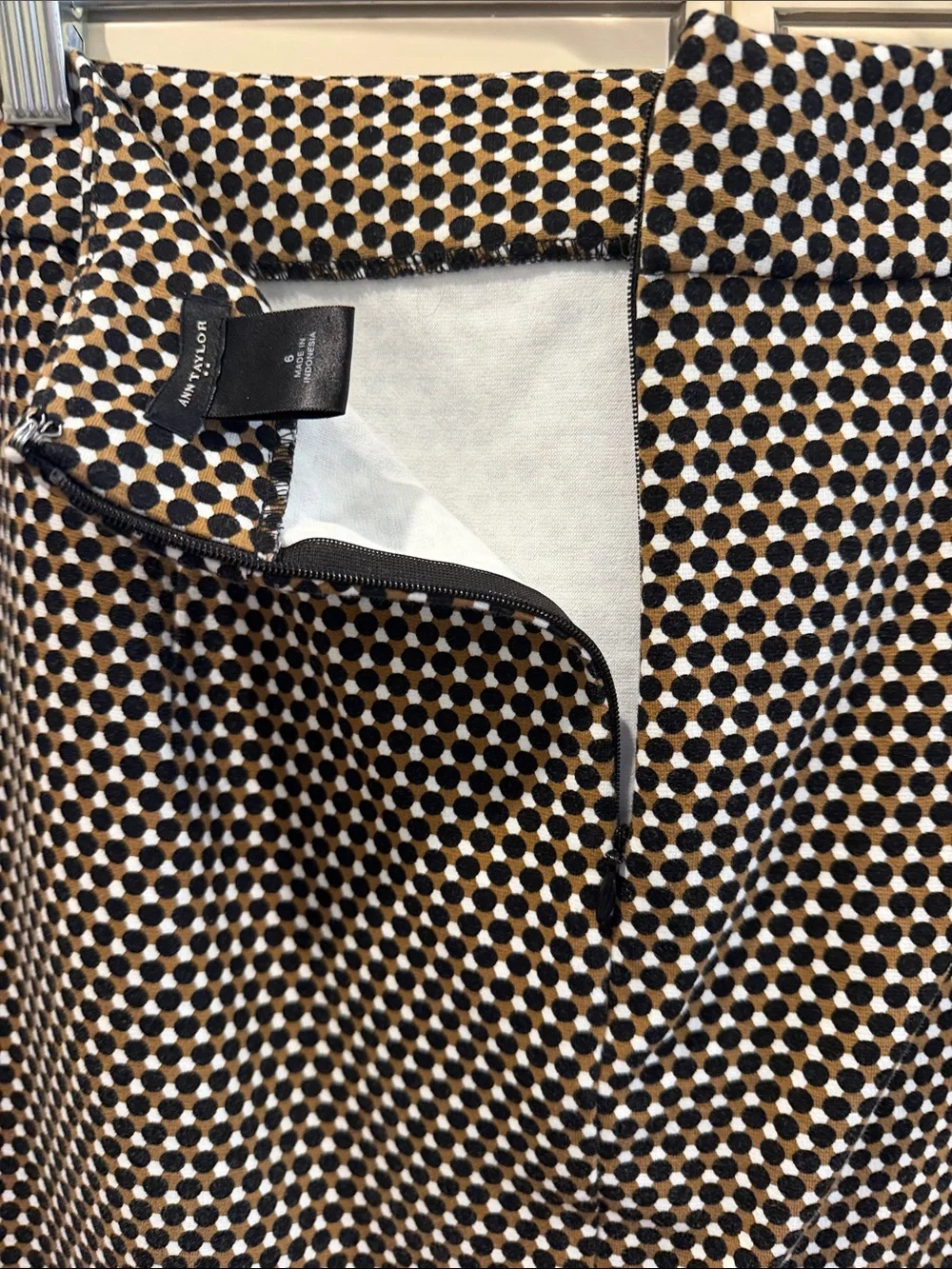 Ann Taylor Black, brown  and White Geometric Pencil Skirt